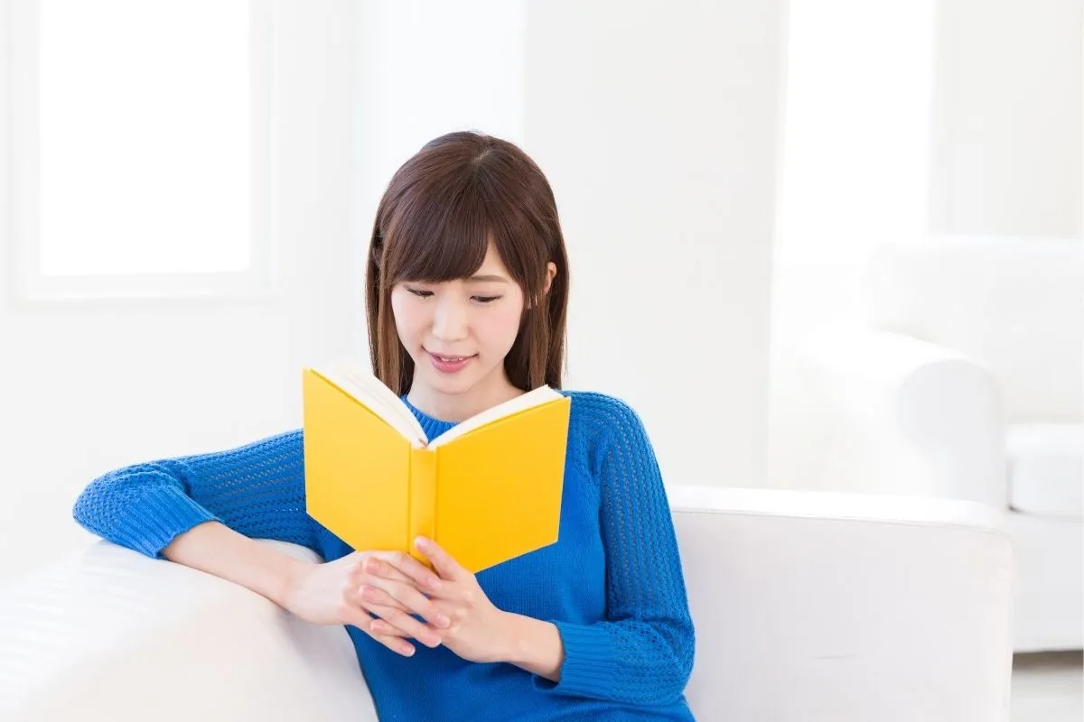 Czytanie po angielsku – jak dobrać tekst do poziomu i naprawdę coś z niego wynieść